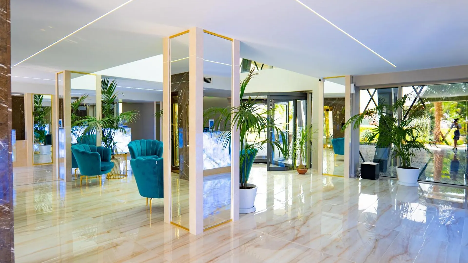 ** Aparthotel Harmony Suites Grand Resort Slantschew brjag Bulgarien