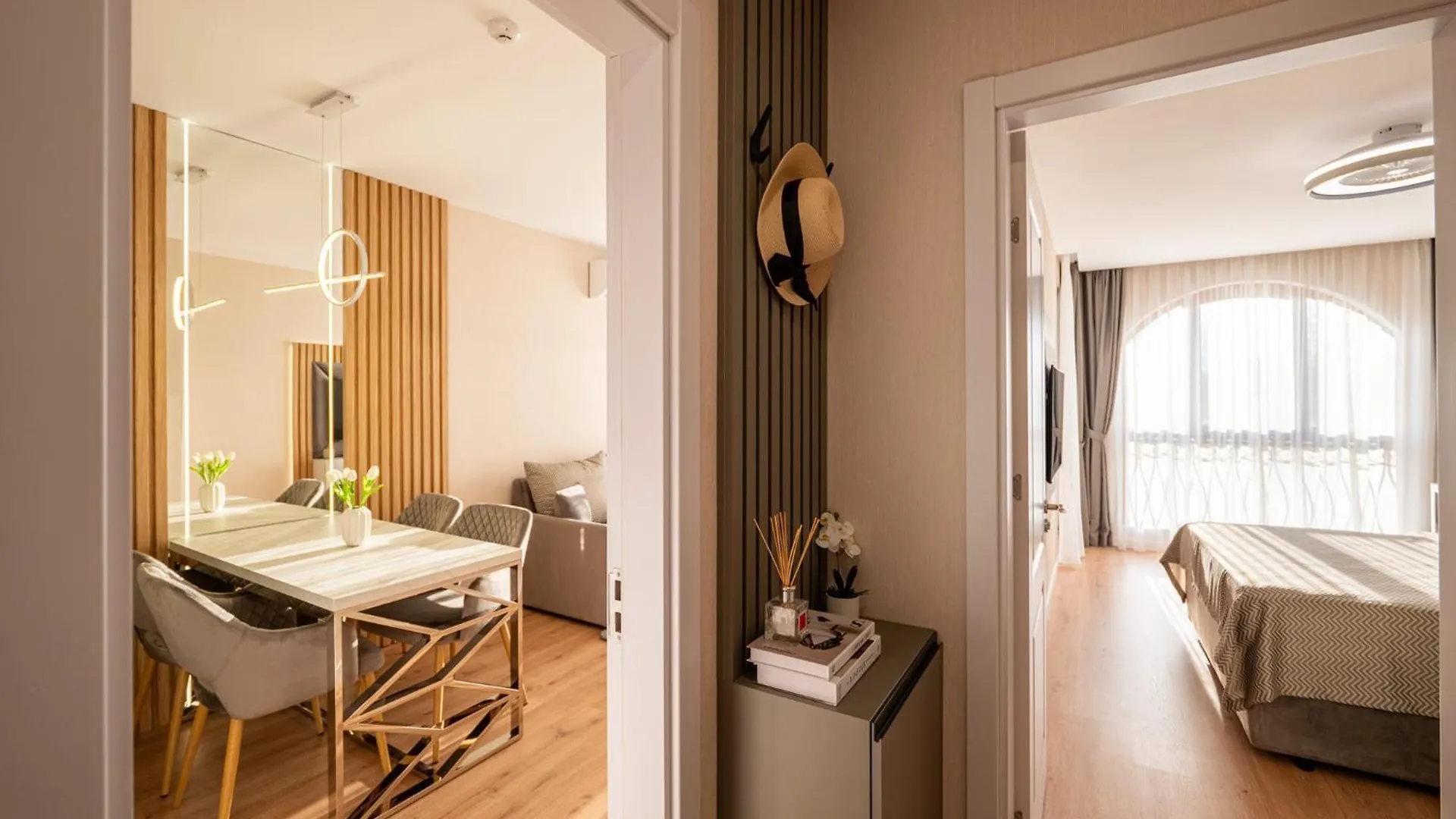 Harmony Suites Grand Resort Słoneczny Brzeg 2*,