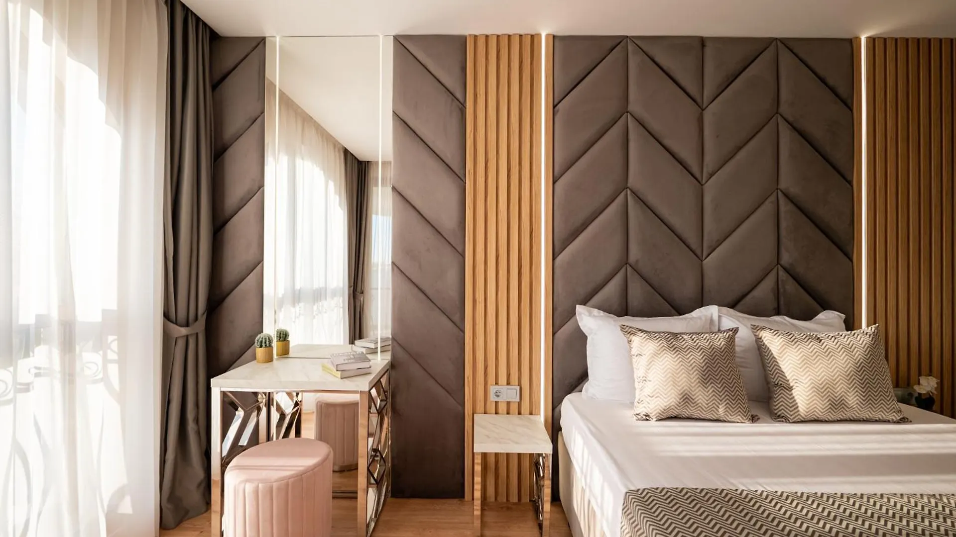 Harmony Suites Grand Resort Slantschew brjag Aparthotel