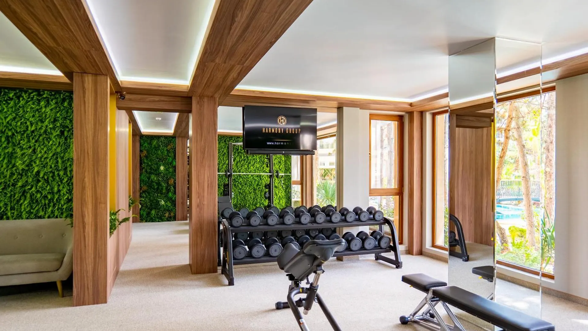 Aparthotel Harmony Suites Grand Resort Sluneční pobřeží