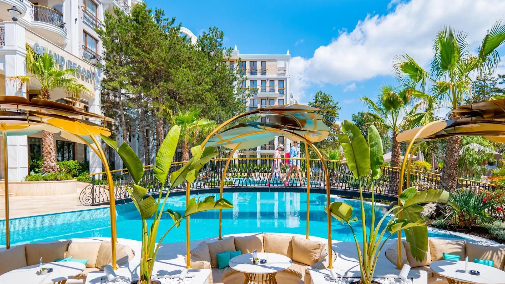 Harmony Suites Grand Resort Sluneční pobřeží Aparthotel